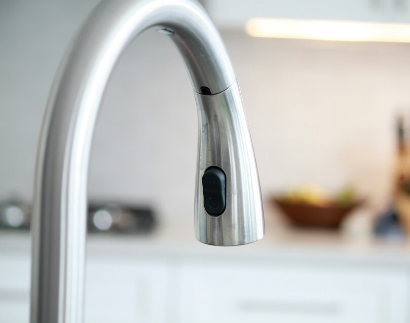 Gebruik van kraanwater in keuken van woning